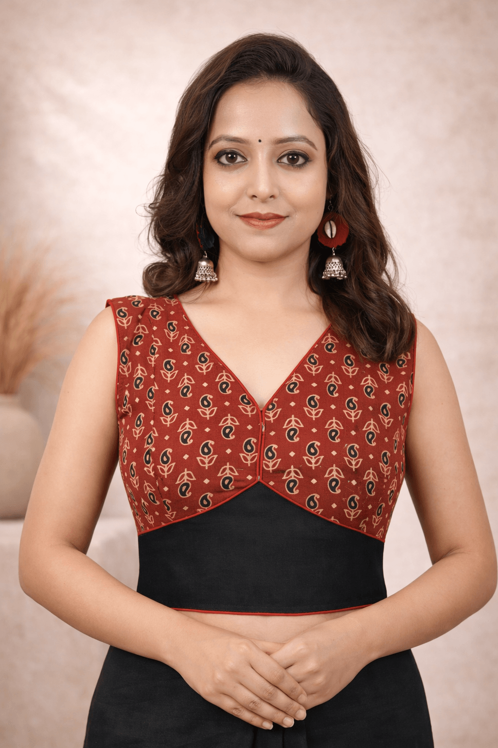 House of Santiniketan Women’s Ajrakh Cotton Non-Padded Readymade Saree Blouse | Sleeveless V-Neck Back Tie-Up Designer Ethnic Blouse | Printed Black & Rust Cotton Blouse for Saree Wear